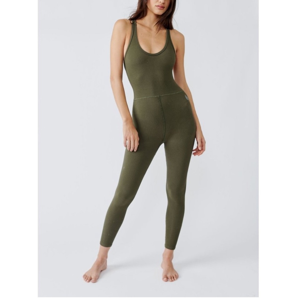 NWT FP MOVEMENT Free Throw Onesie / Dark Olive Size  XL